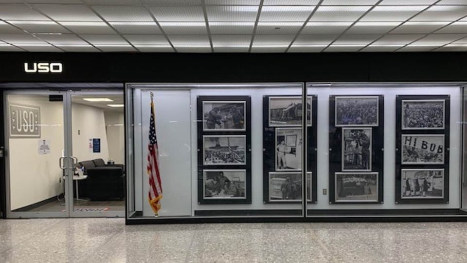 USO Center – Washington Dulles Airport (IAD) – entrance