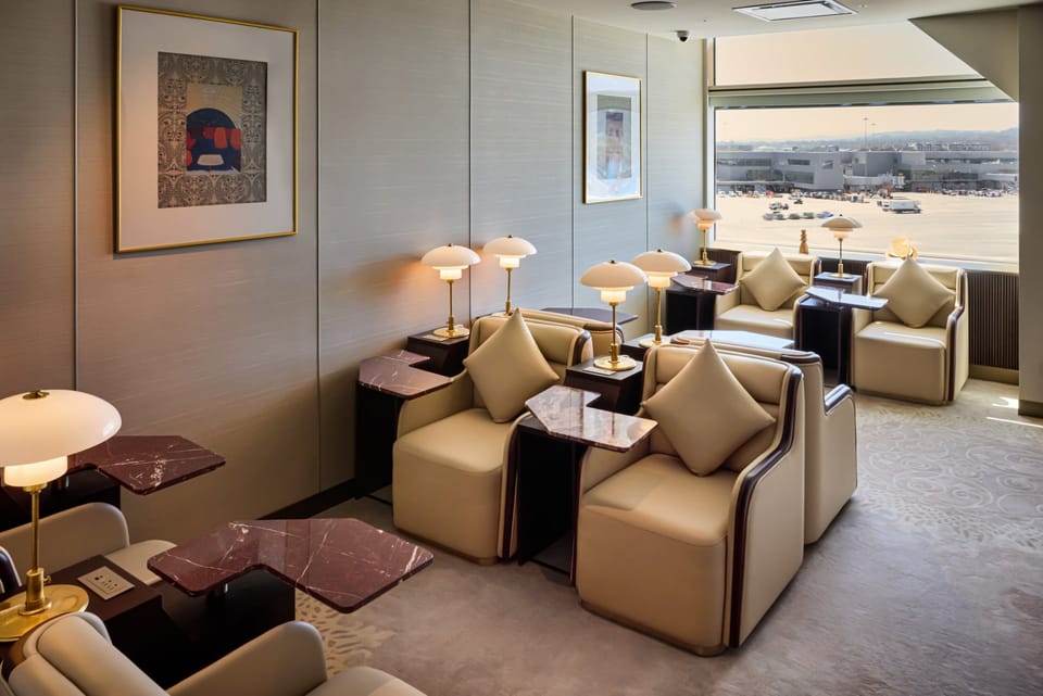 Air India Maharajah Lounge – San Francisco Airport (SFO), Terminal A – seating area
