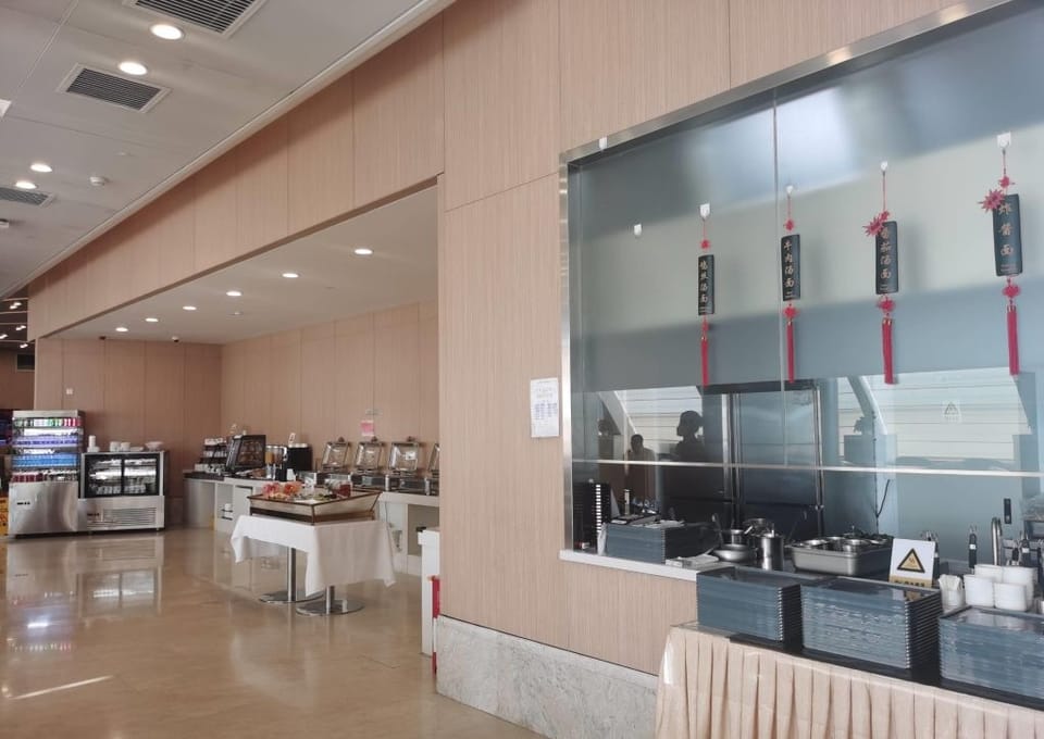 China Eastern Airlines V2 Lounge – Beijing Capital Airport (PEK), Terminal 2