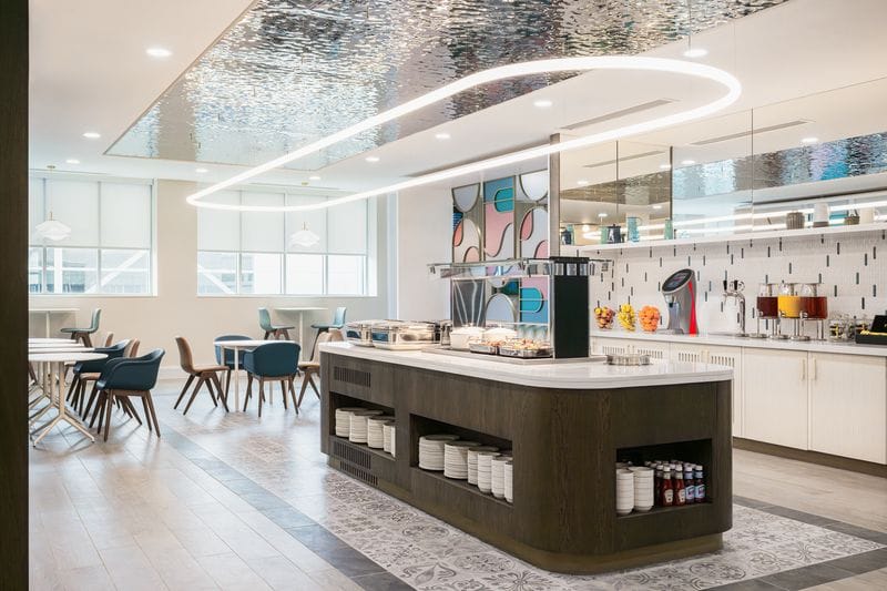 Escape Lounge – Bristol Airport (BRS), Main Terminal