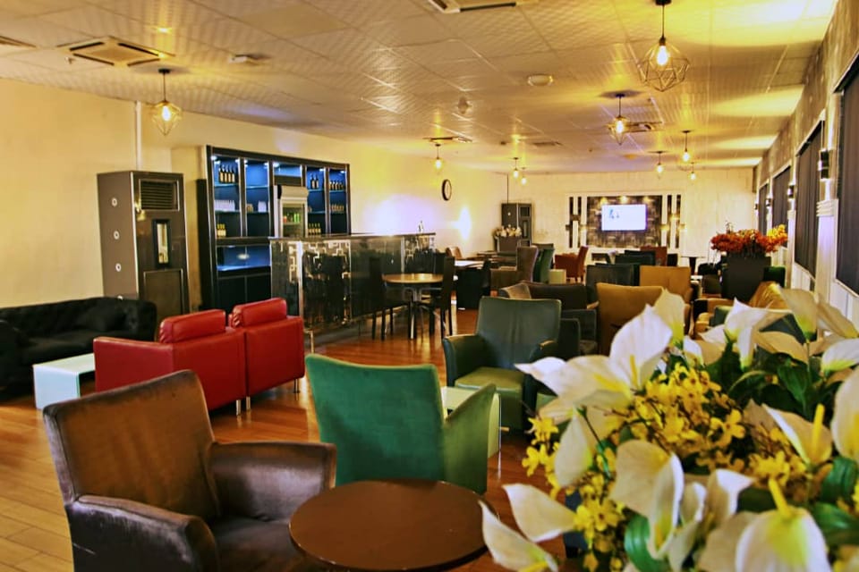 VIP Lounge – Lagos Airport (LOS), Domestic Terminal – seating area