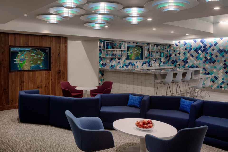 American Express The Centurion Lounge – LAX Airport (LAX), Tom Bradley International Terminal (TBIT)