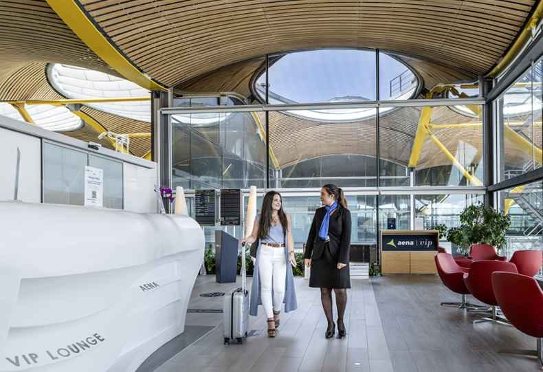 Sala VIP Neptuno – Madrid Barajas Airport (MAD), Terminal 4-Concourse S