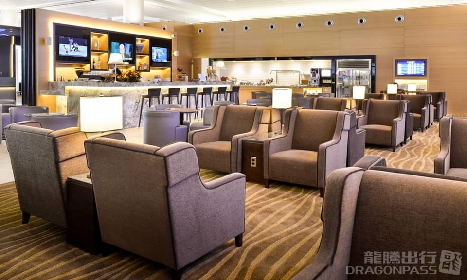 Plaza Premium Lounge – Winnipeg J.A.Richardson International (YWG), Main Terminal – seating area