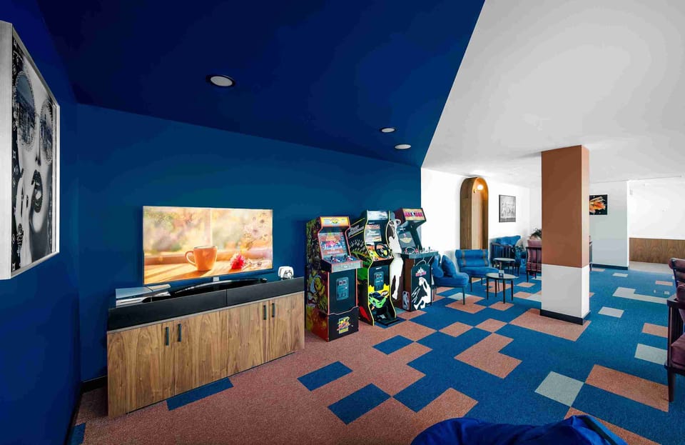 Kepler Club (Transit Area) – Riga Airport (RIX), Main Terminal – lounge interior