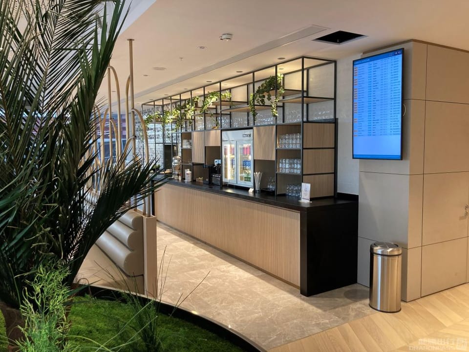 Plaza Premium Marmara Lounge – Istanbul Sabiha Gökçen Airport (SAW), International Terminal – bar