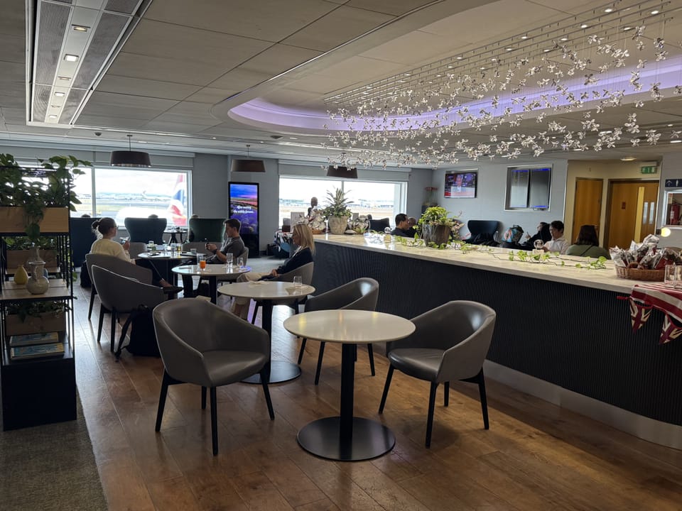British Airways Galleries Club Lounge (Terminal 3) – Heathrow Airport (LHR), Terminal 3 – seating area