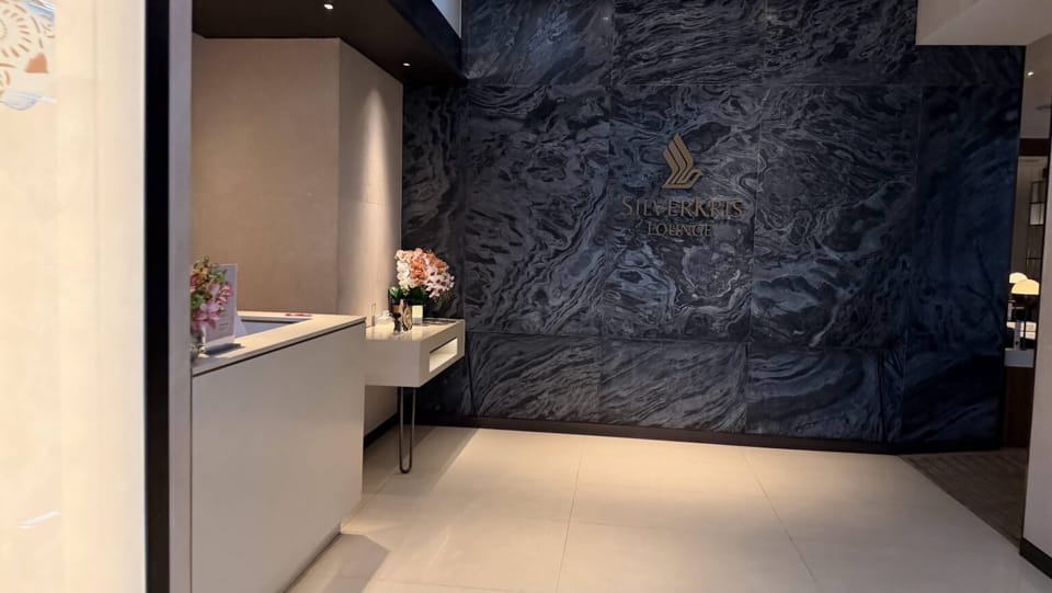 SilverKris Lounge – Bangkok Suvarnabhumi Airport (BKK), Main Terminal