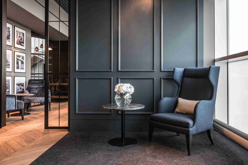 Clubrooms – Heathrow Airport (LHR), Terminal 3 – seating area