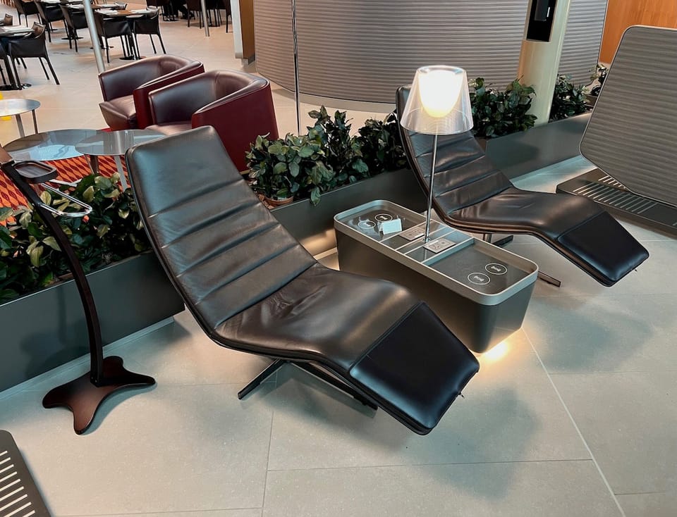 Platinum and Gold Lounge - North – Hamad International Airport (DOH), HIA – seating area