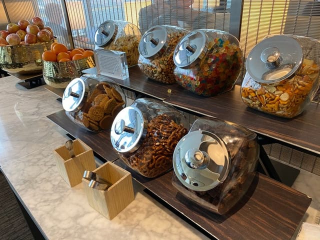 United Club – Boston Logan Airport (BOS), Terminal B