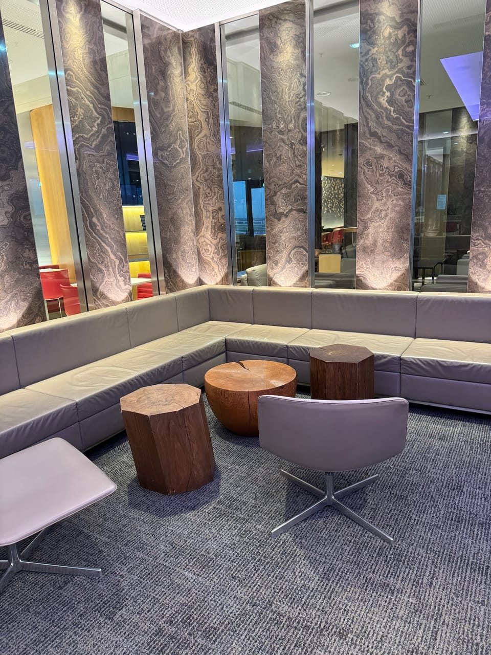 Air Canada Maple Leaf Lounge – Frankfurt Airport (FRA), Terminal 1