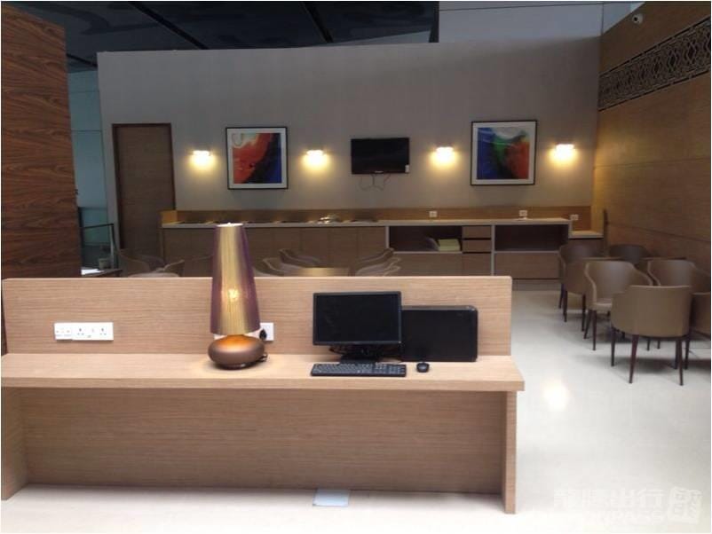 Travel Club Lounge (International) – Kolkata Airport (CCU), Terminal 2 – lounge interior