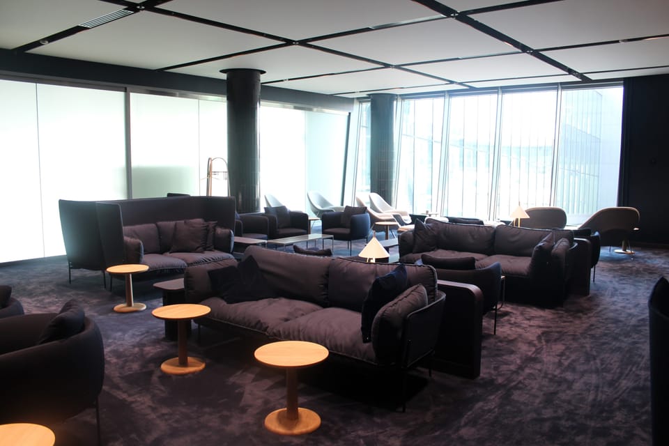Platinum Wing – Helsinki Airport (HEL), Non Schengen departures – lounge interior