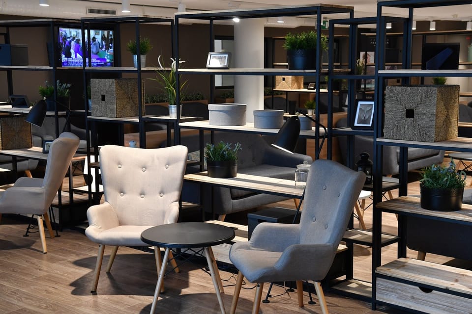 Premium Traveller Lounge – Paris Orly Airport (ORY), Orly 1