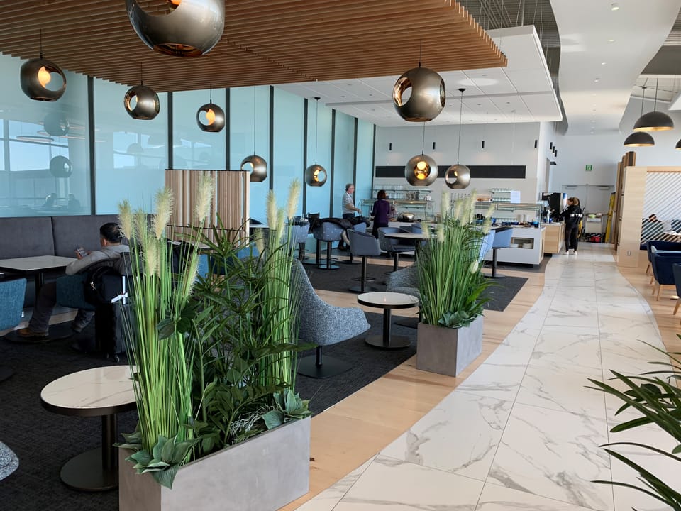 Aspire Lounge – Ottawa Airport (YOW), Main Terminal