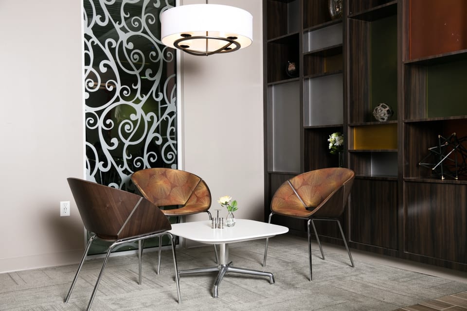 Escape Lounge – Oakland International Airport (OAK), Terminal 1