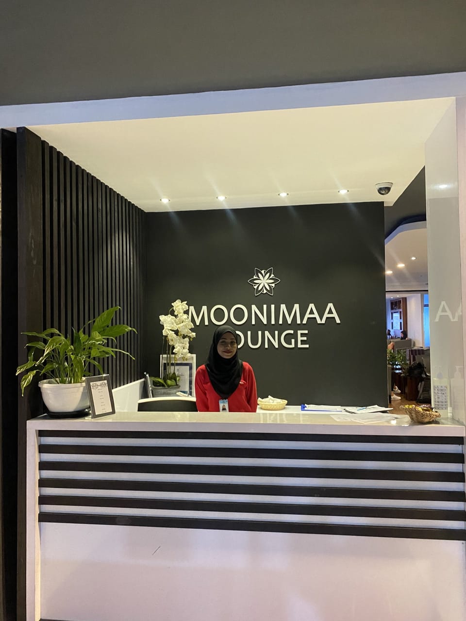 Moonimaa Lounge – Malé Airport (MLE), Main Terminal