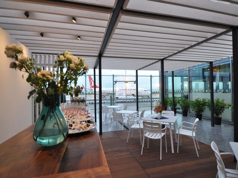 VIP/Business Lounge – Varna Airport (VAR), Terminal 2