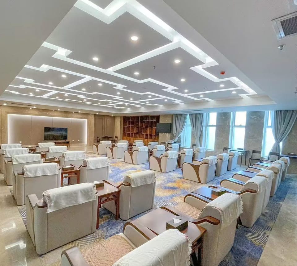 First Class Lounge – Kashgar prefecture Airport (KHG), Main Terminal – seating area