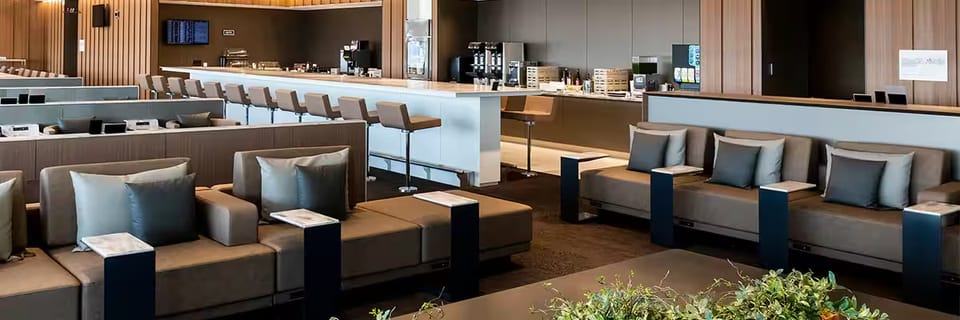 ANA Suite Lounge – Osaka Itami Airport (ITM), Domestic