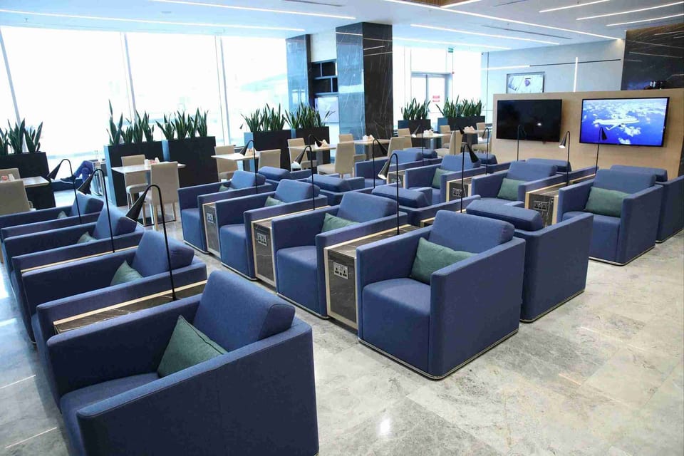 Al Mubarakiya Lounge – Kuwait Airport (KWI), Terminal 4
