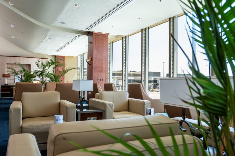 Escape Lounge – Manchester Airport (MAN), Terminal 3 – lounge interior