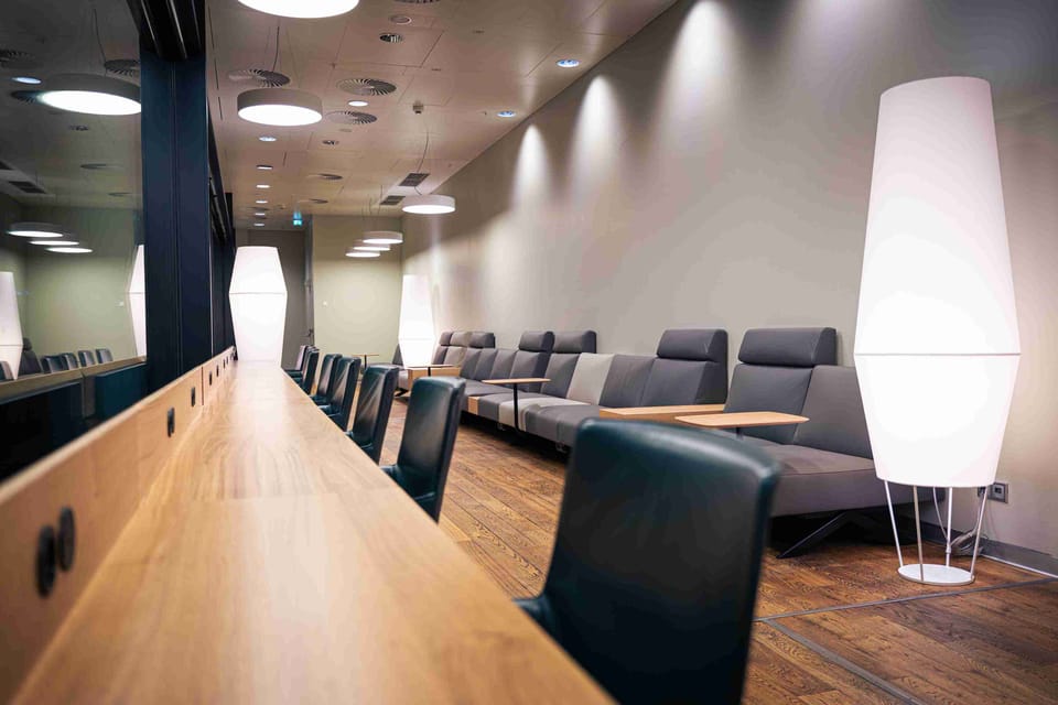 Austrian Business Lounge (Schengen, F Gates) – Vienna Airport (VIE), Terminal 3 – seating area