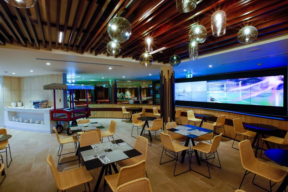 Fiji Airways Premier lounge – Nadi Airport (NAN), Main Terminal