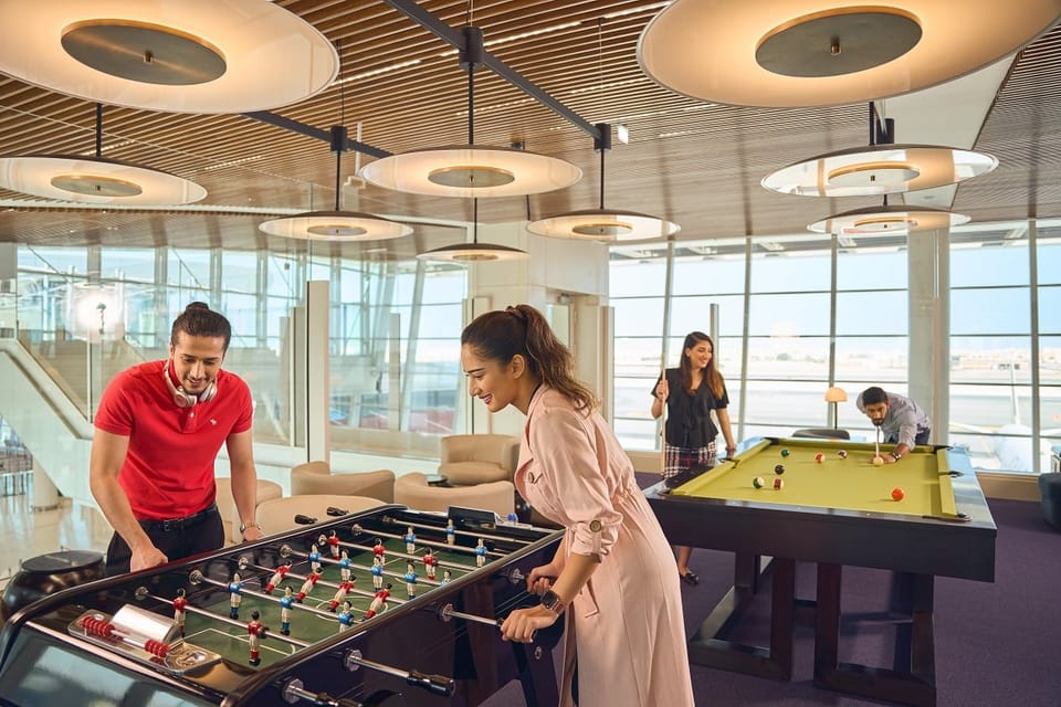 The Pearl Lounge – Bahrain Airport (BAH), Main Terminal