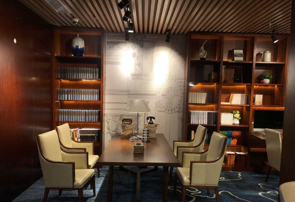 Book Bar – Changsha Airport (CSX), Terminal 2