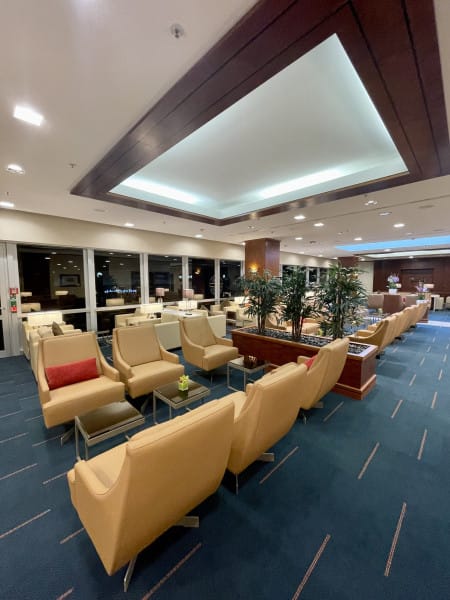 The Emirates Lounge – Düsseldorf Airport (DUS)