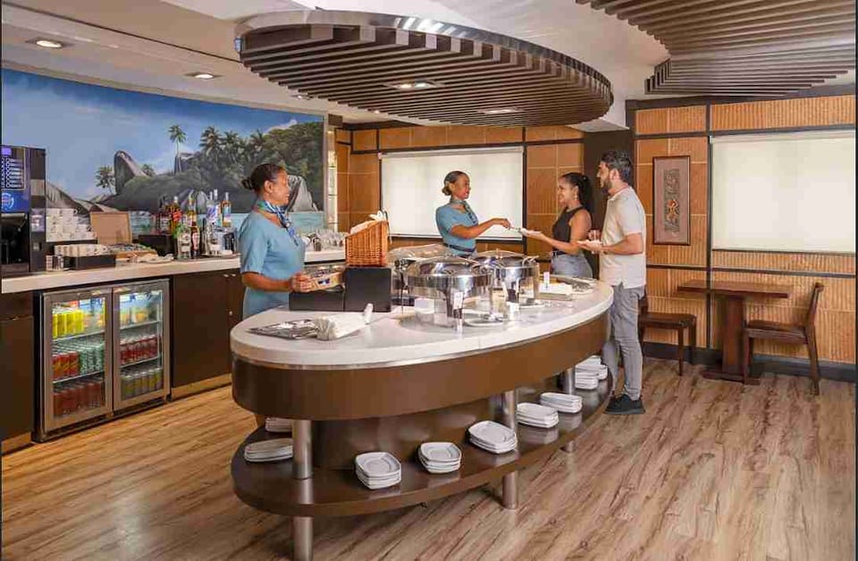 Air Seychelles Salon Vallee De Mai – Seychelles International Airport (SEZ), Domestic Terminal