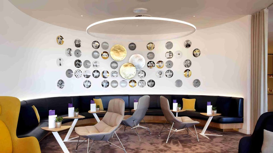 Plaza Premium Lounge – Gatwick Airport (LGW), North Terminal – seating area