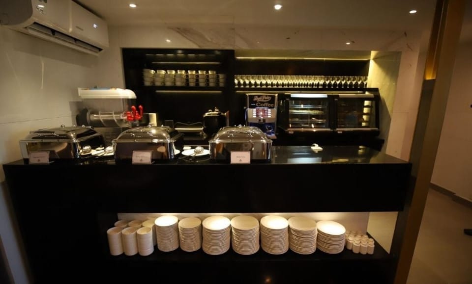 Majestic Lounge – Karachi Jinnah Airport (KHI), International Terminal