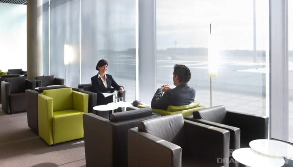 The Lounge – Luxembourg Airport (LUX), Terminal A – seating area