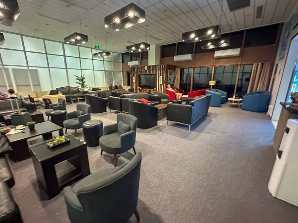 Faleolo Airport Lounge – Faleolo Airport (APW), After security