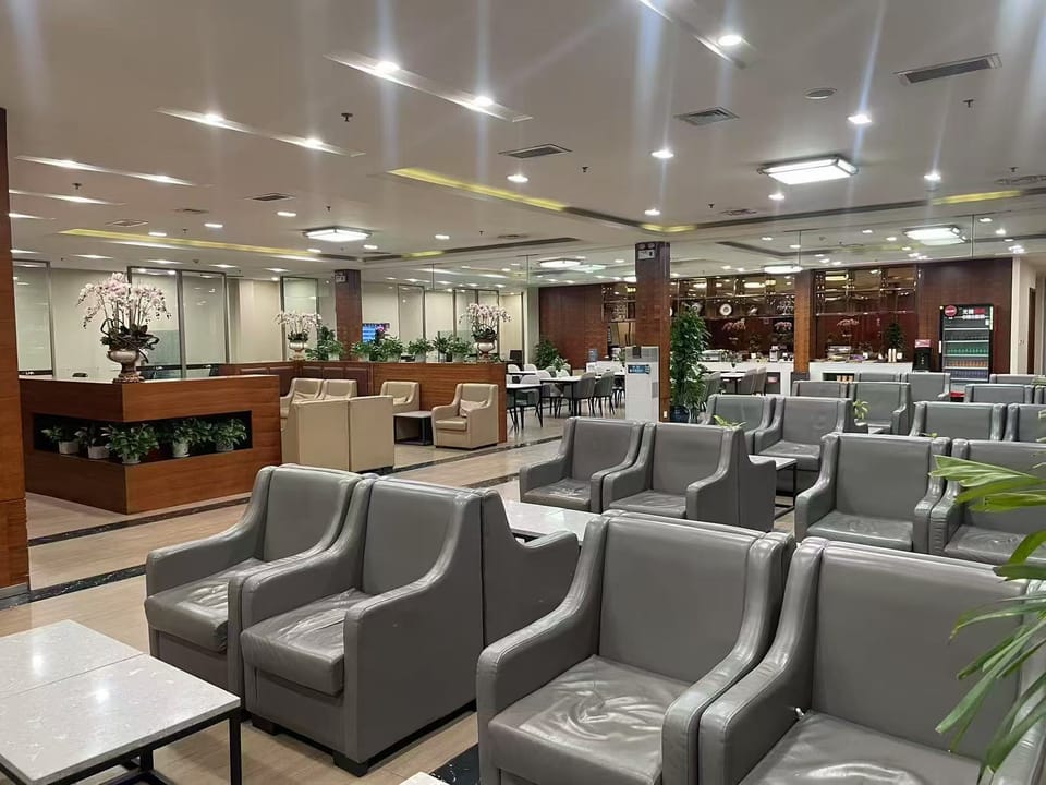 First Class Lounge – Shenyang Taoxian Airport (SHE), Terminal 3 – seating area