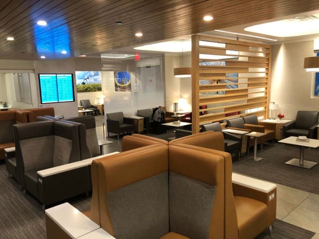 American Airlines Admirals Club – Houston George Bush Intercontinental Airport (IAH), Terminal A