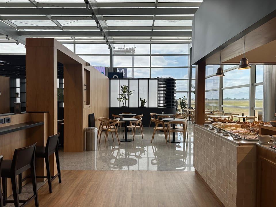 Aeropuertos VIP Club – Montevideo Carrasco Airport (MVD), Main Terminal