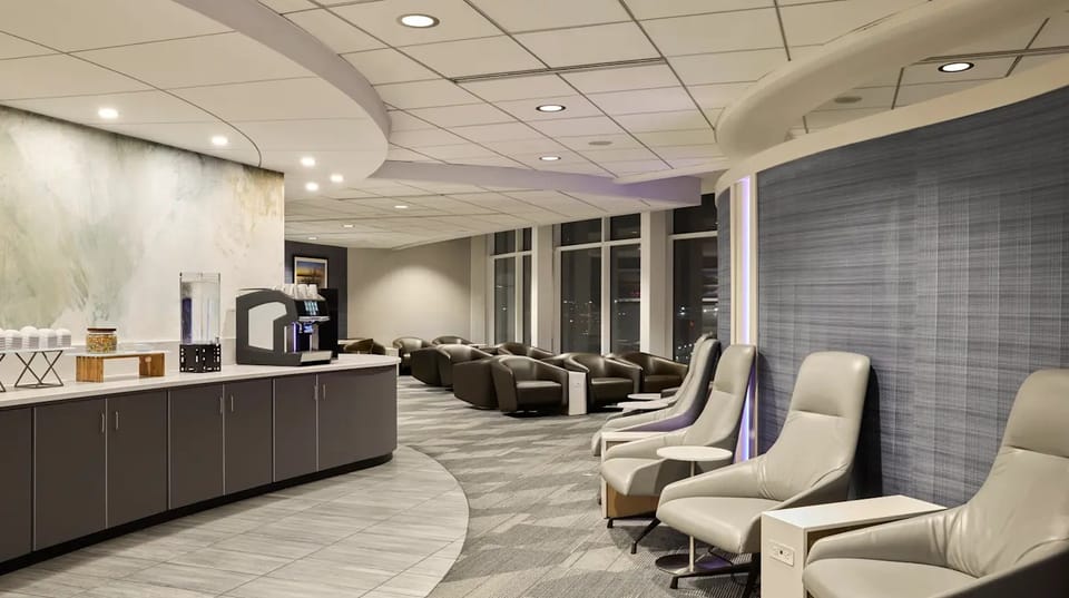 The Club – Atlanta Airport (ATL), Concourse F – lounge interior