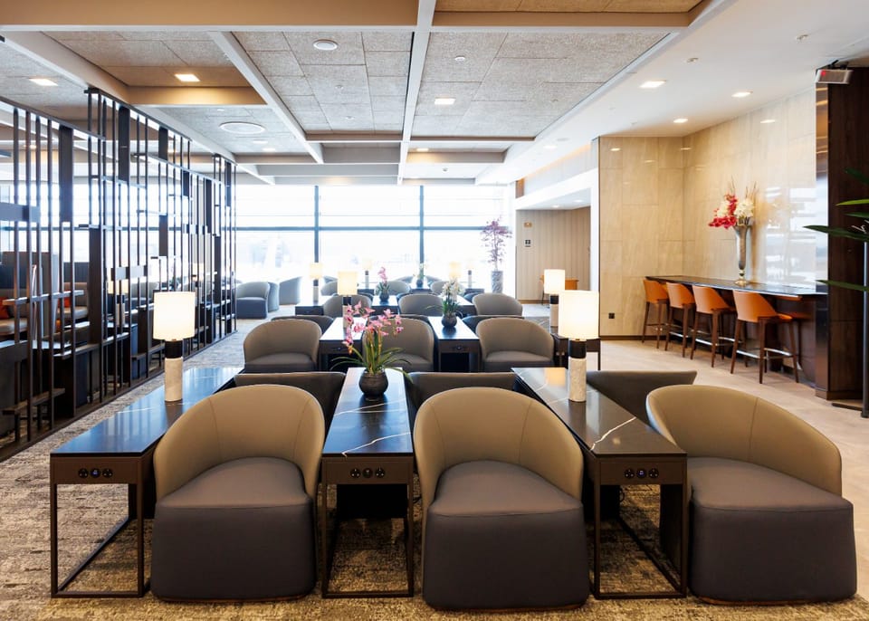 SilverKris Lounge (Business Class) – Heathrow Airport (LHR), T2B – seating area