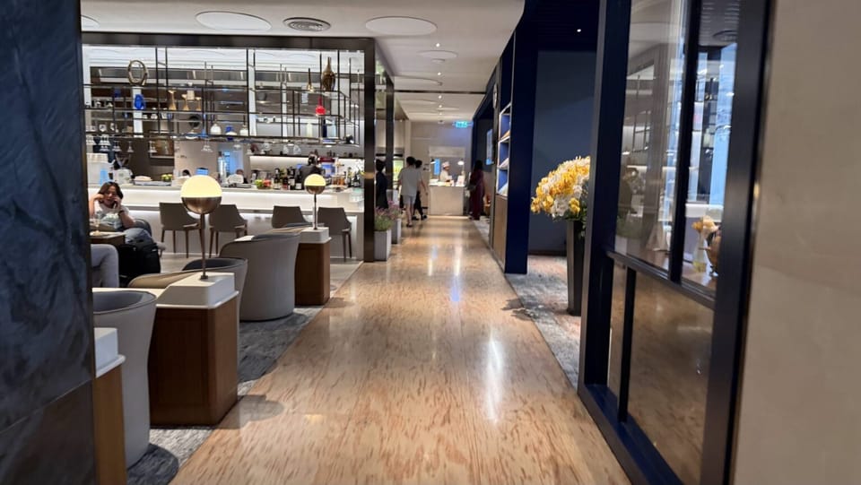 SilverKris Lounge – Bangkok Suvarnabhumi Airport (BKK), Main Terminal