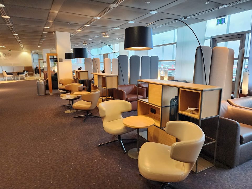 Lufthansa Senator Lounge – Hamburg Airport (HAM), Terminal 2