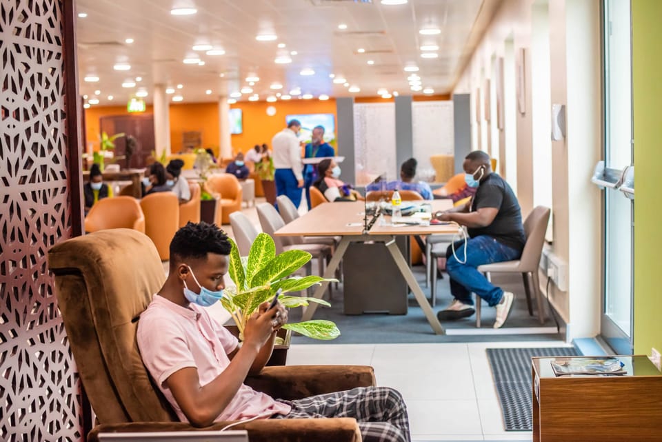 Twiga Lounge – Dar es Salaam Airport (DAR), Terminal 3