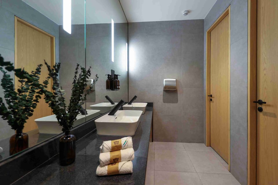 sleep 'n fly Lounge North Node – Hamad International Airport (DOH), Main Terminal – amenities