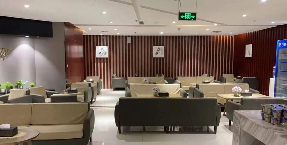 International First Class Lounge V1 – Kunming Changshui Airport (KMG), Main Terminal