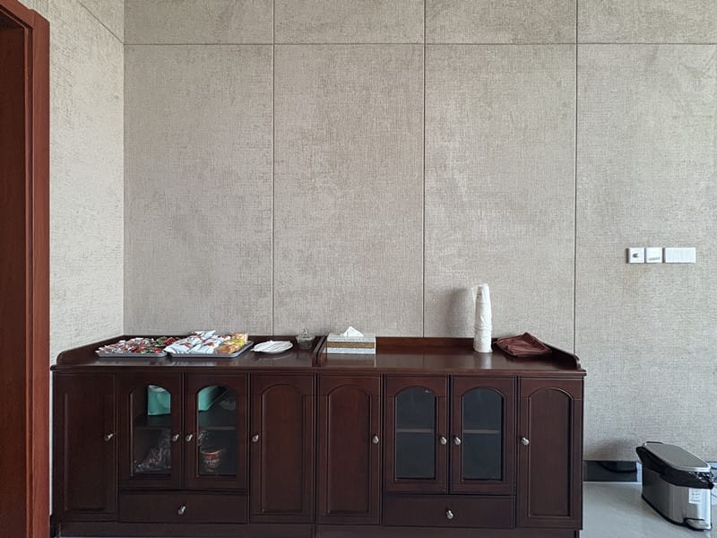 Business VIP Lounge – Hami City Airport (DHH), Main Terminal – lounge interior