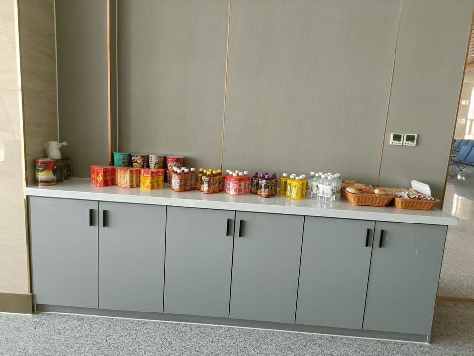 VIP Business Lounge – Hotan area Airport (YTW), Main Terminal