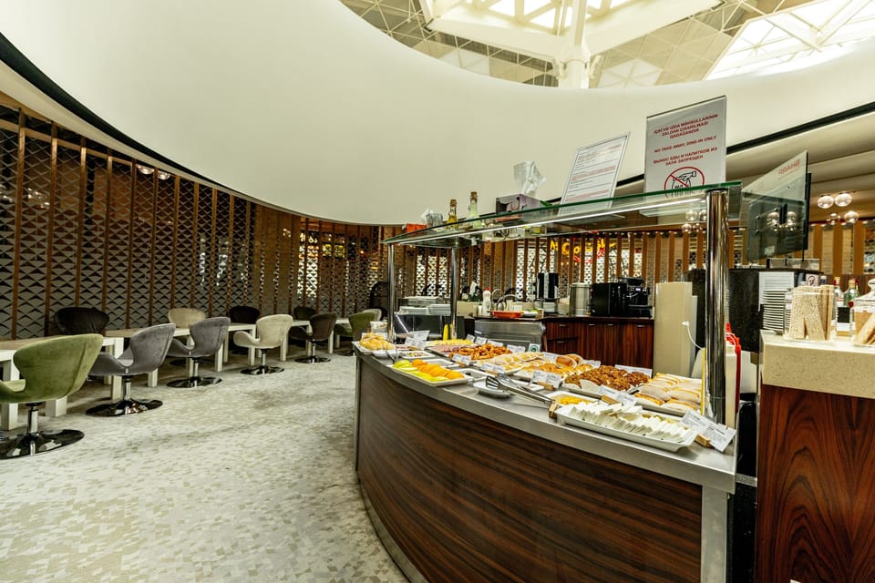 Absheron Lounge – Baku Heydar Aliyev Airport (GYD), Terminal 1